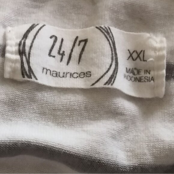 Maurices 24/7 Womens XXL Striped Top With Camo Raglan Sleeves Lightweight - Picture 6 of 8